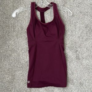 ATHLETA workout tank w/ built in bra